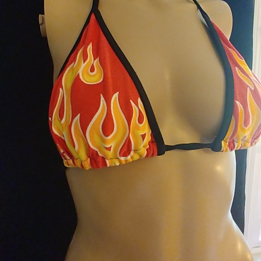 🌞BUNDLE🌞 SIZE M swim tops